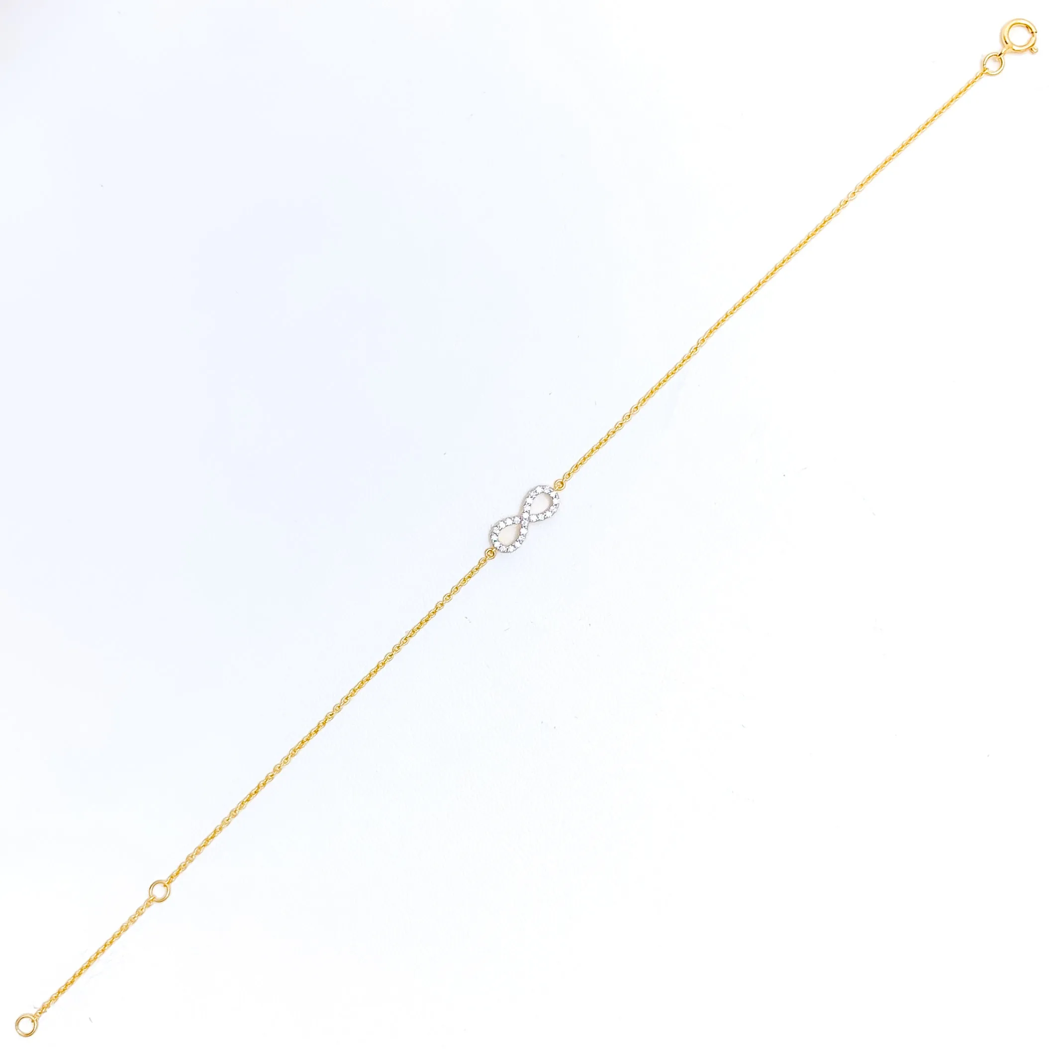 Stylish Radiant Infinity Loop Diamond   18k Gold Bracelet