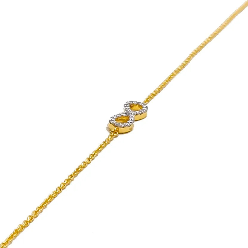 Stylish Radiant Infinity Loop Diamond   18k Gold Bracelet