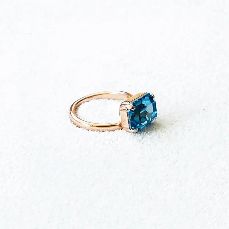 Tash Blue Swarovski Ring