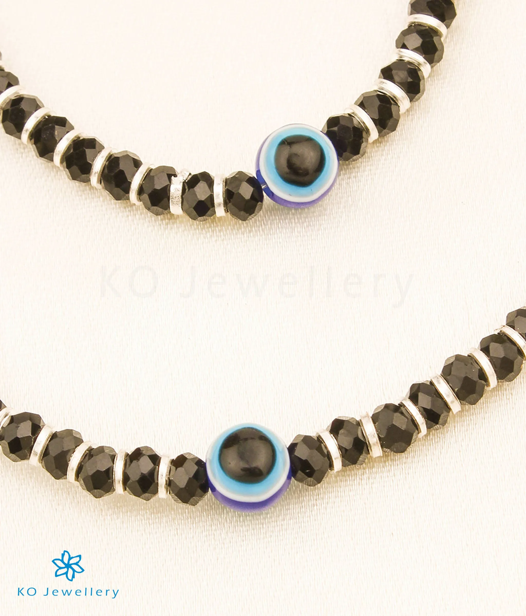 The Advika Silver Baby/Kids Anklets/Bracelets (7 inches)