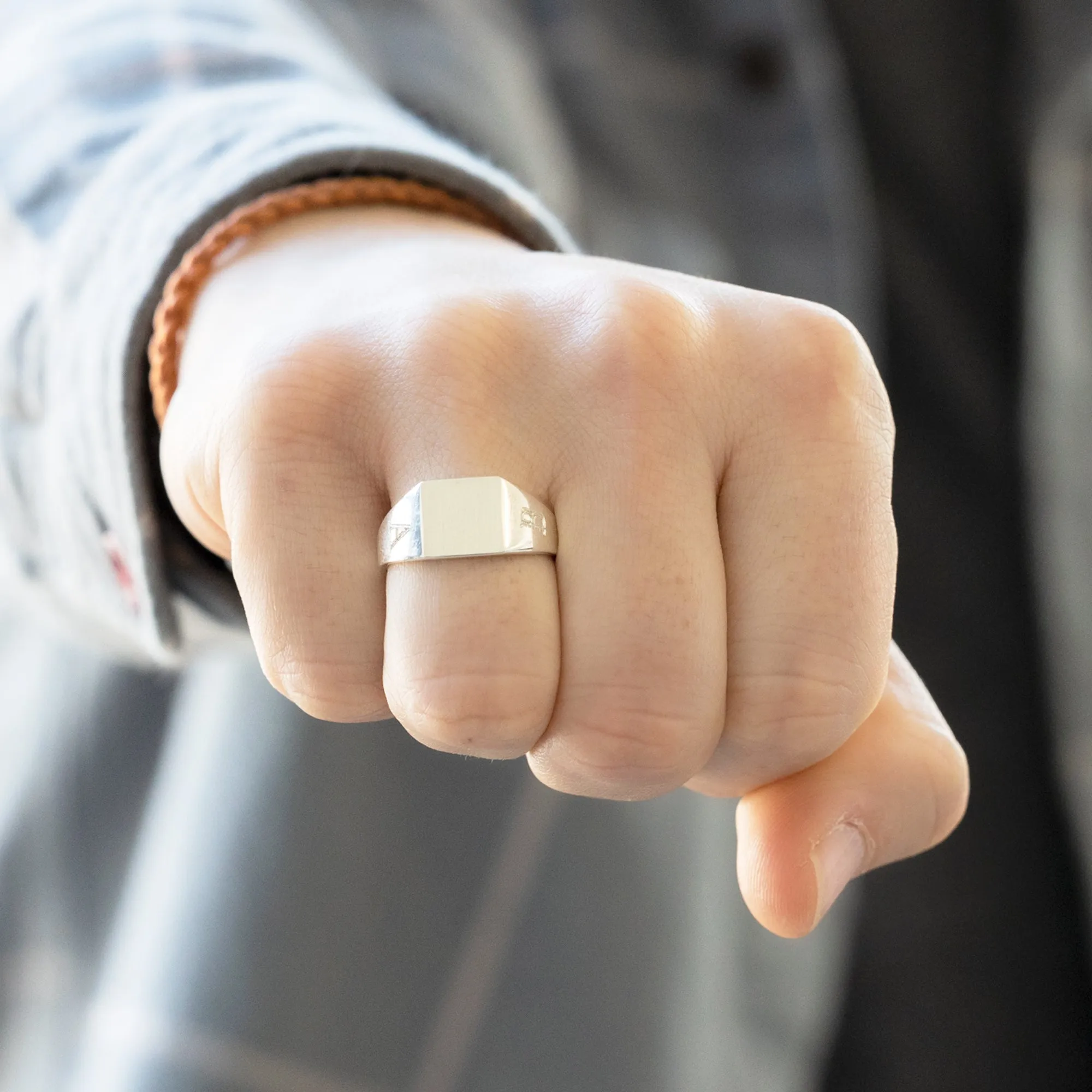 The Personalized Men's Signet Ring | Sterling Silver