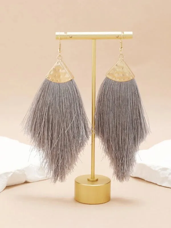 Thread Tassel Earrings Grey