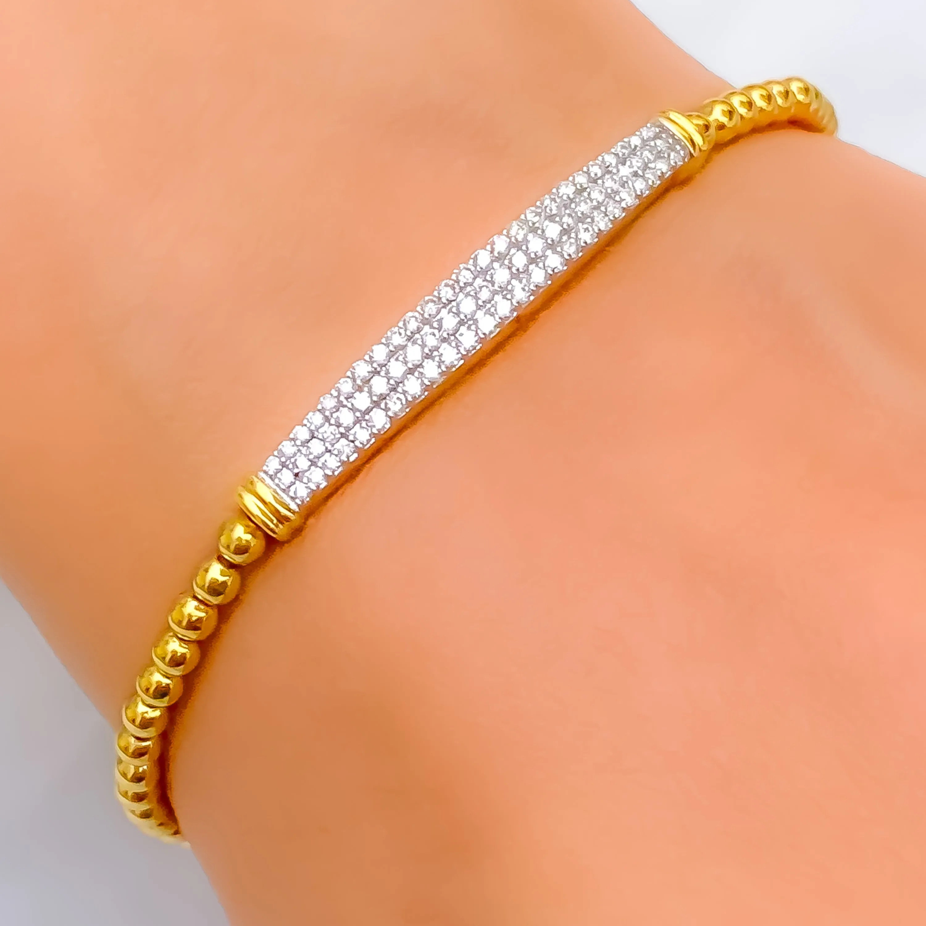 Timeless Imperial Diamond   18k Gold Flexi Bangle Bracelet