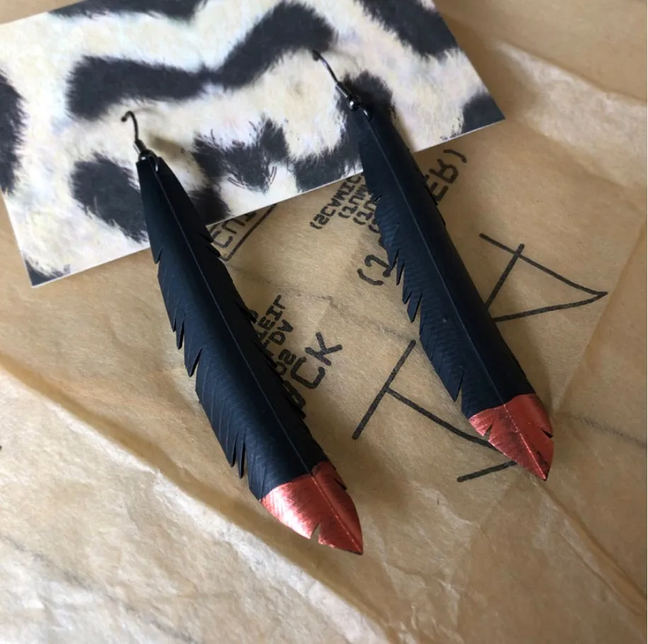 Upcycled Feather earrings - Dipped