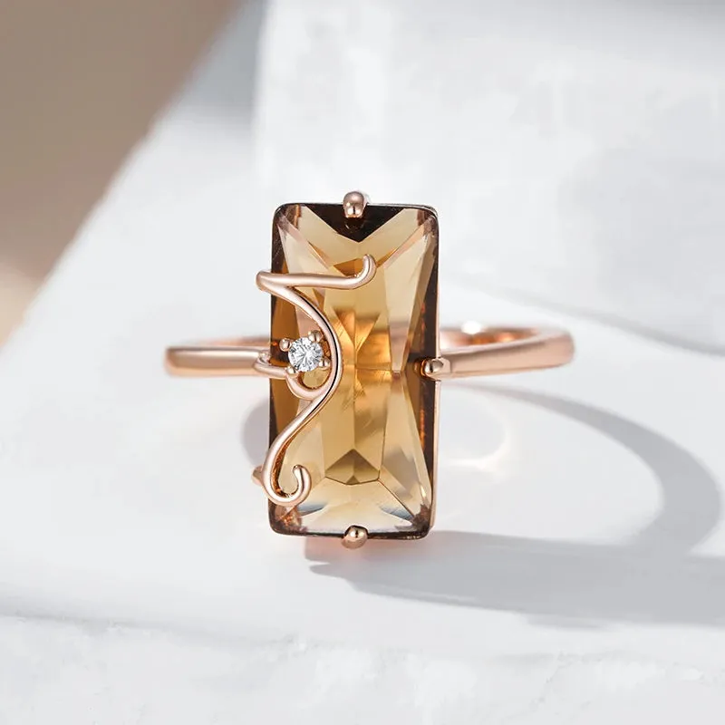 Vintage 585 Rose Gold Square Ring with Light Brown Natural Zircon