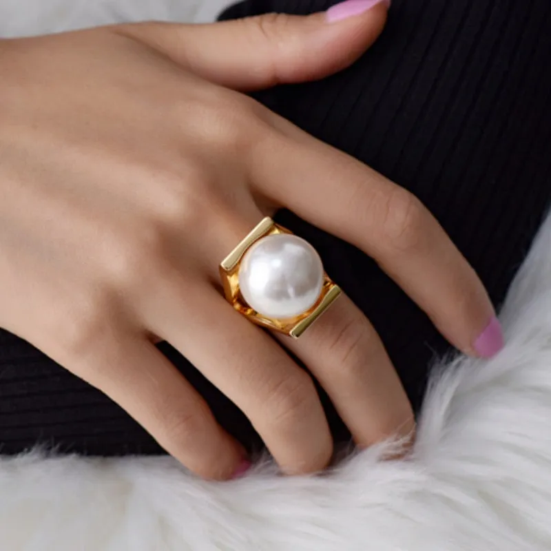 Vintage Baroque Pearl Ring Gold for Women Girls Party Jewelry