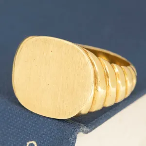 Vintage Fluted Signet Ring