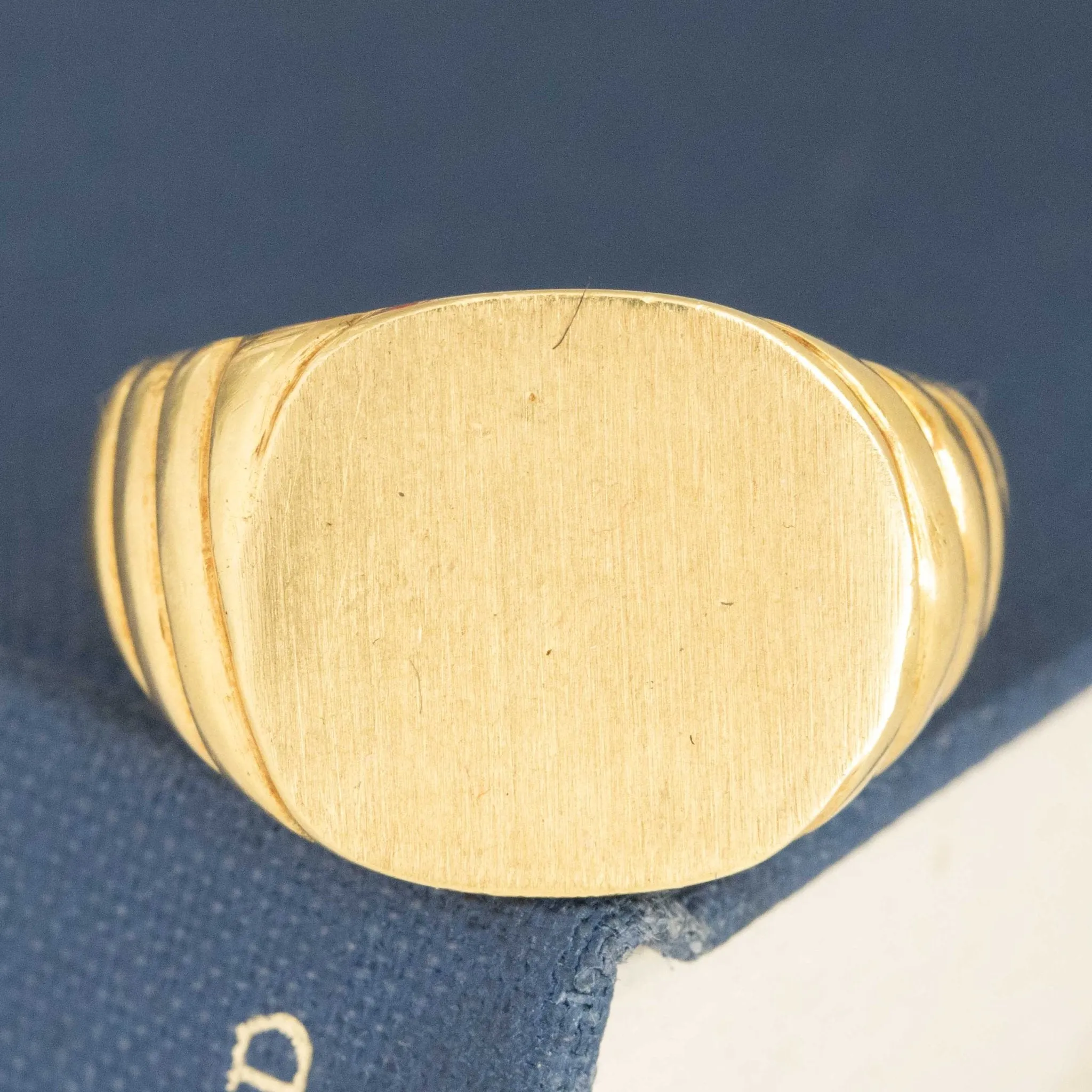 Vintage Fluted Signet Ring