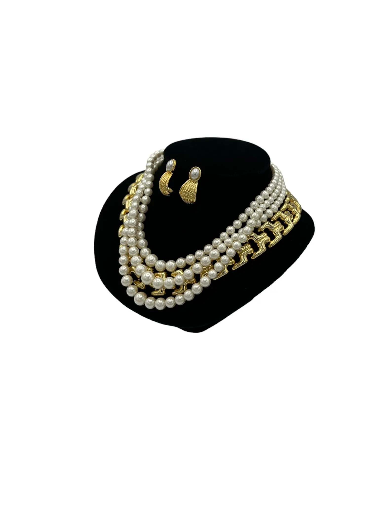Vintage Pearls & Gold Chain Vintage Jewelry Curated Collection