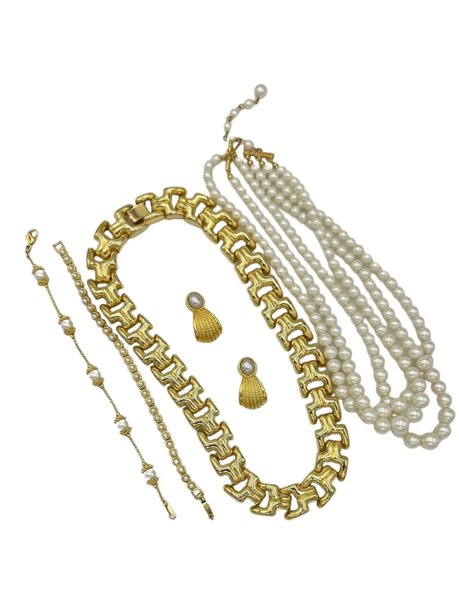 Vintage Pearls & Gold Chain Vintage Jewelry Curated Collection