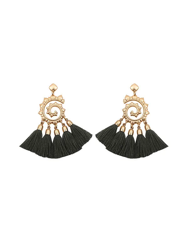 Vintage Snail Pattern Tassel Earrings