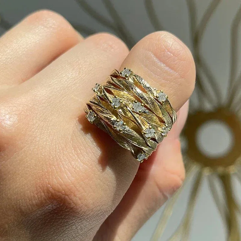 Wide Ring for Women Gold Color Luxury Twist Design Band Cocktail Rings Fashion Female Accessories Party Jewelry
