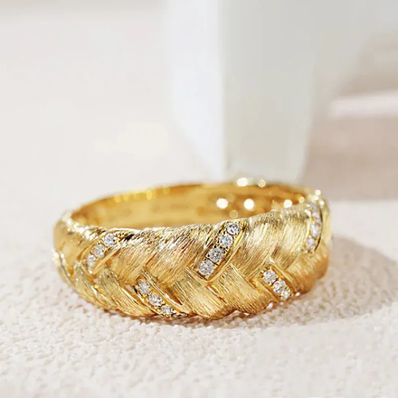 Wide Ring for Women Gold Color Luxury Twist Design Band Cocktail Rings Fashion Female Accessories Party Jewelry