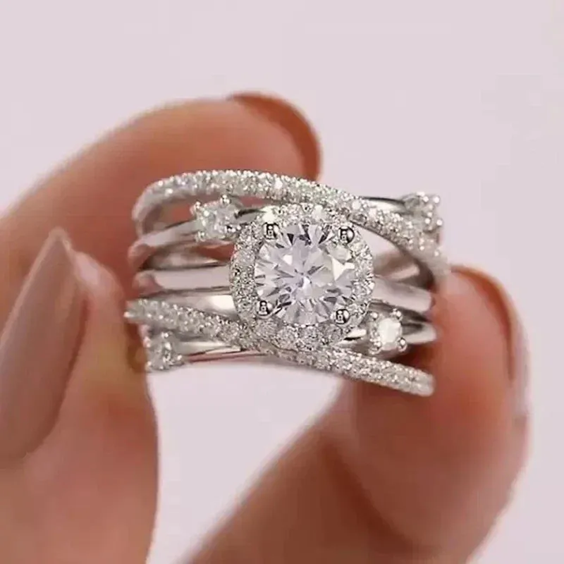 Wide Ring for Women Gold Color Luxury Twist Design Band Cocktail Rings Fashion Female Accessories Party Jewelry